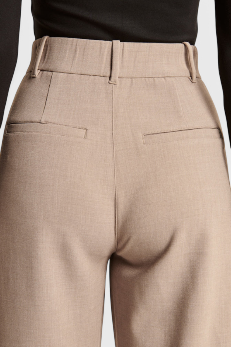 Tinashe | Pantalones Tailored de Pierna Ancha