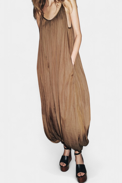 Lucy | Mono Largo Plisado con Silueta Relajada