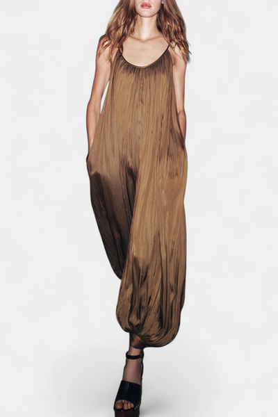 Lucy | Mono Largo Plisado con Silueta Relajada