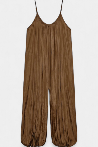 Lucy | Mono Largo Plisado con Silueta Relajada